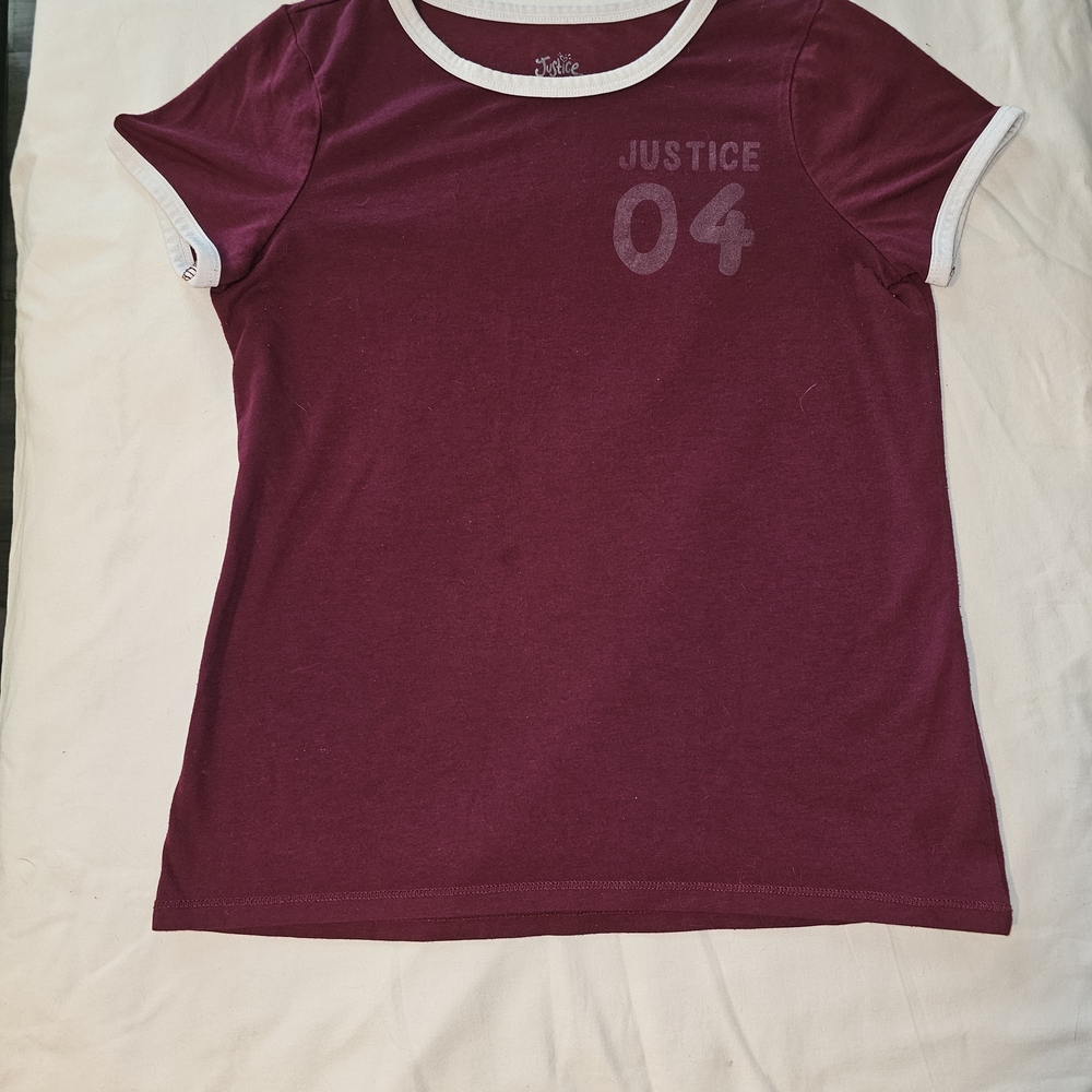 Like New Girls Size 12 Justice Maroon T-Shirt with White Trim